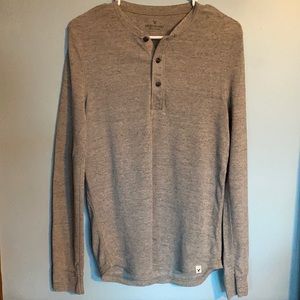 American Eagle shirt